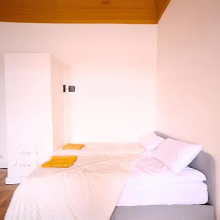 19 Century Heritage 2+2 Apartment
