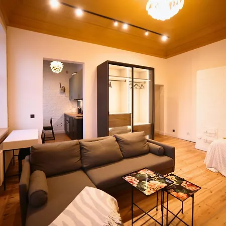 Apartment 19 Century Heritage 2+2
