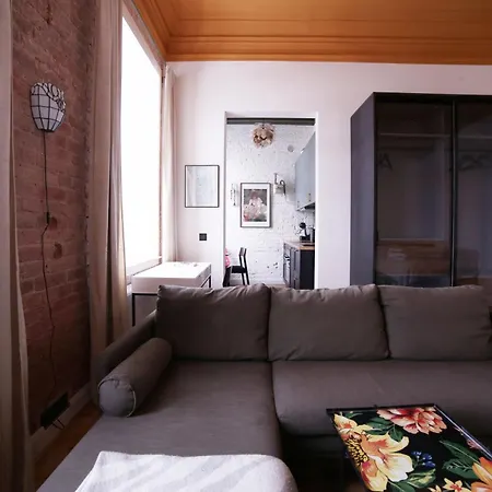 19 Century Heritage 2+2 Apartment