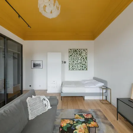 19 Century Heritage 2+2 考纳斯