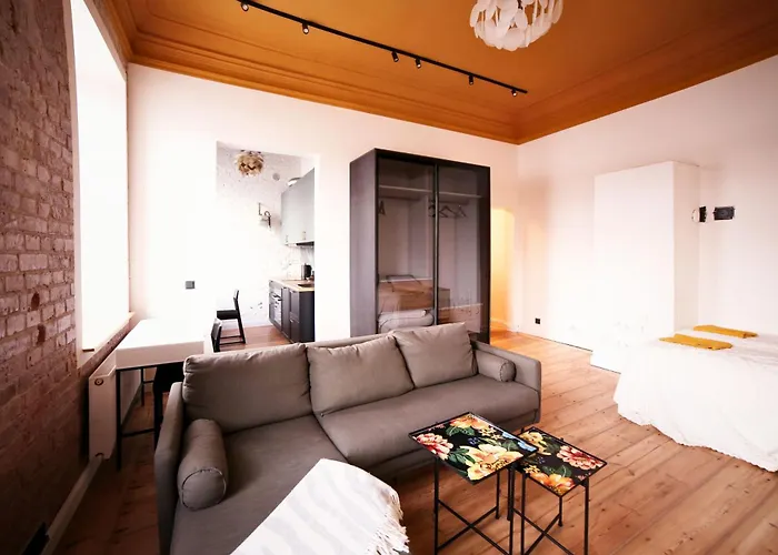 19 Century Heritage 2+2 * 카우나스