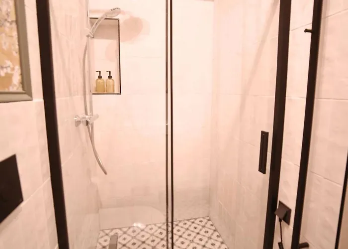 19 Century Heritage 2+2 * 카우나스