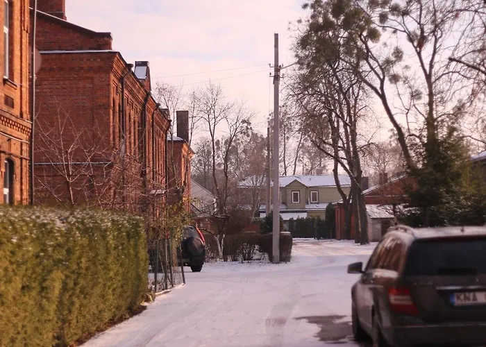 19 Century Heritage 2+2 아파트