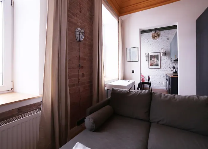 아파트 19 Century Heritage 2+2