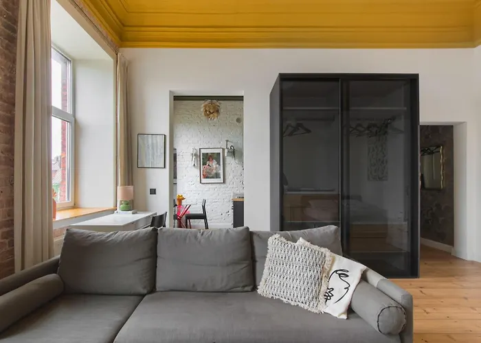 19 Century Heritage 2+2 公寓